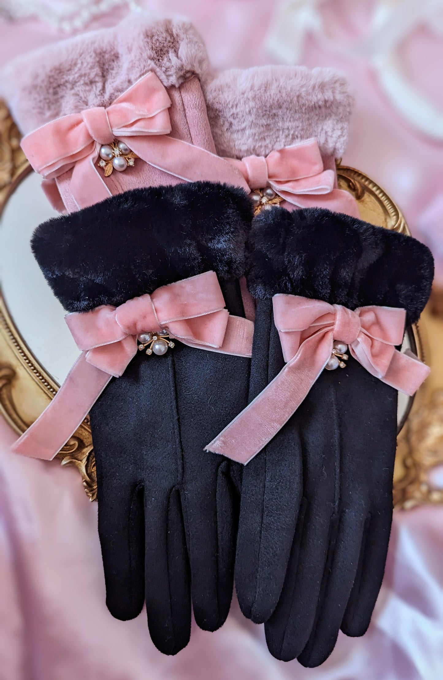 Elegant Faux Fur Trim Gloves